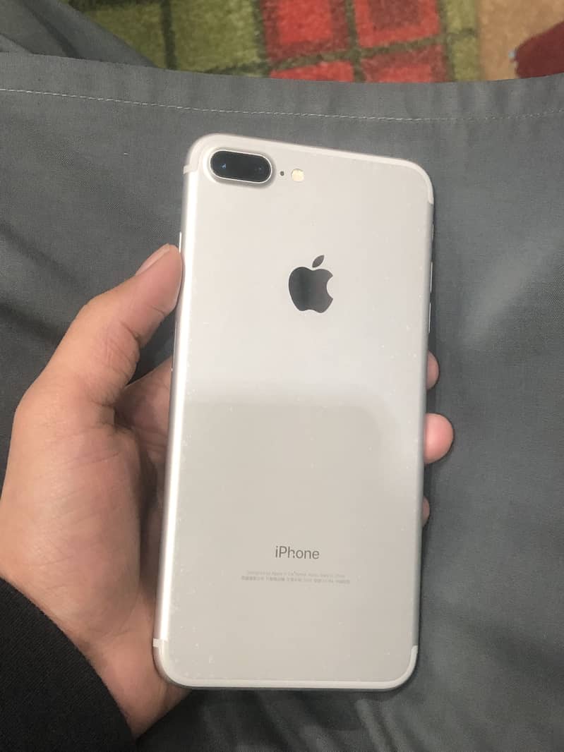 iPhone 7 Plus 0