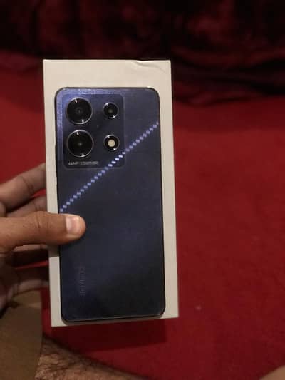 Infinix note 30 8+8 256 GB condition 10/9.5 with box and charger