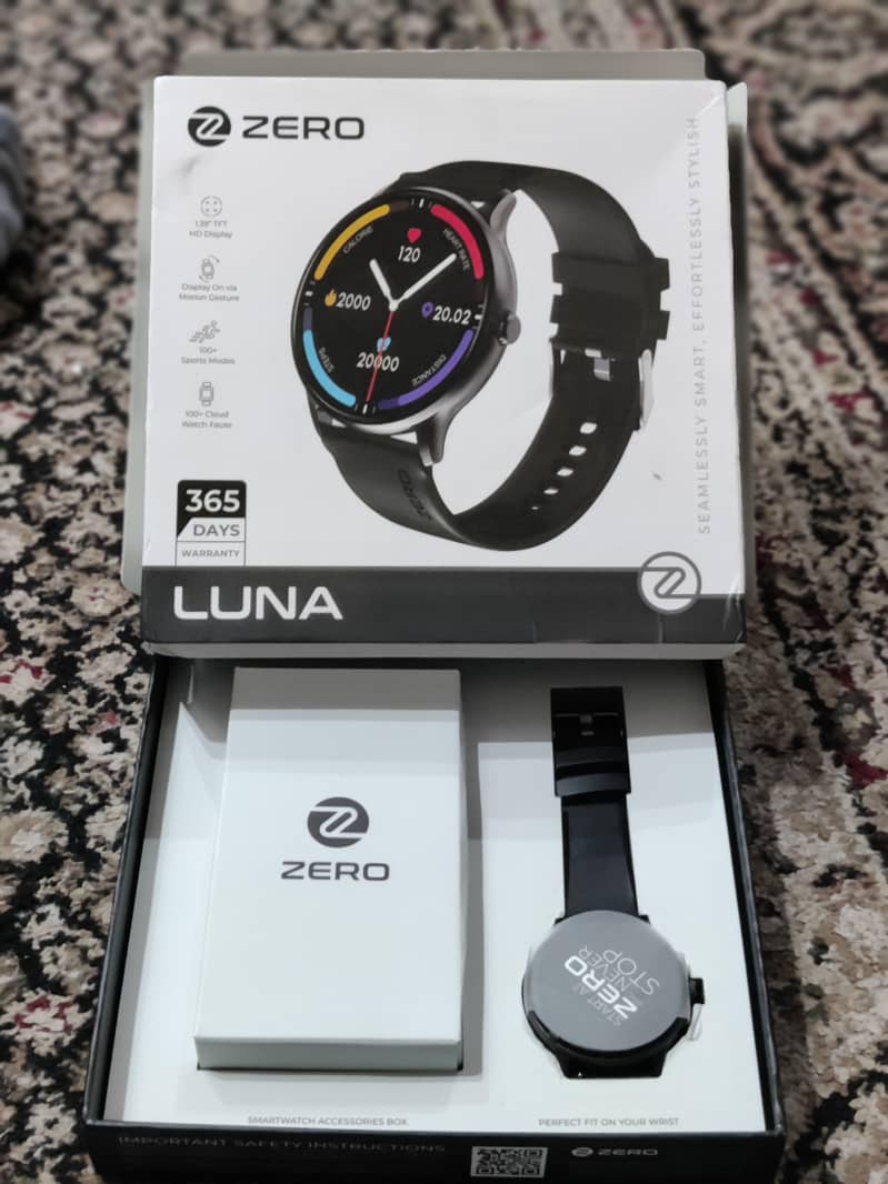 ZERO Luna Smartwatch 1