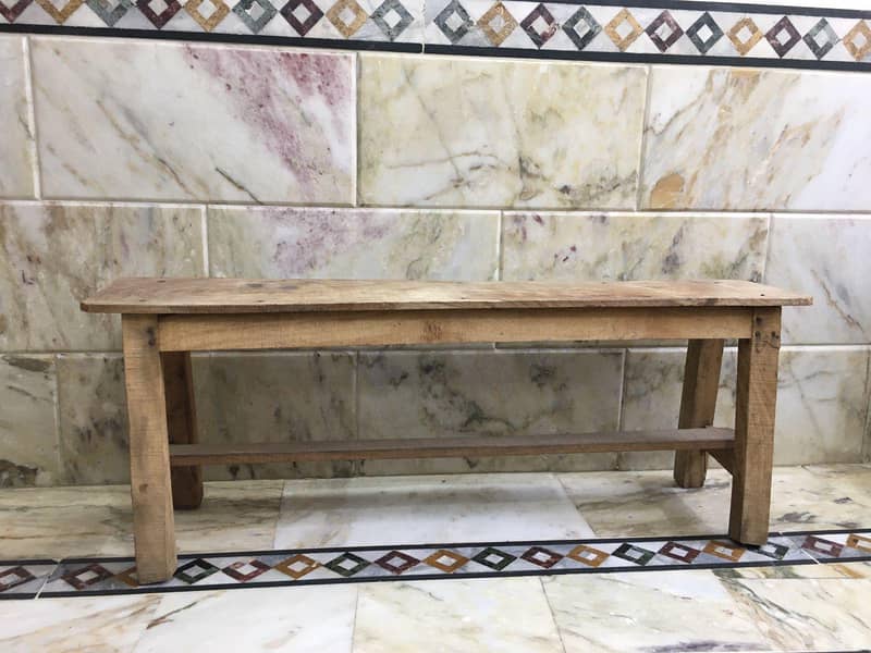 Side table for argent sell 3