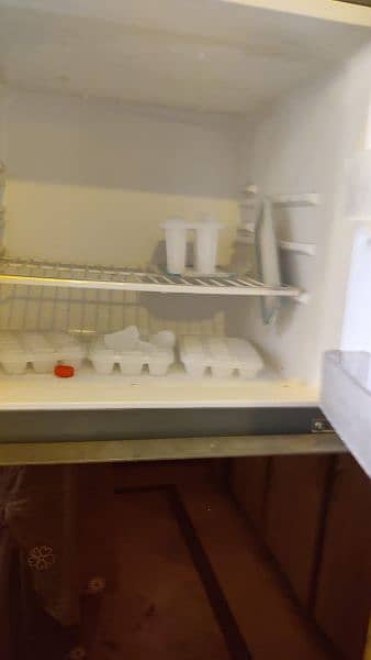 Haier  Refrigerator medium size double door fridge 03079460341