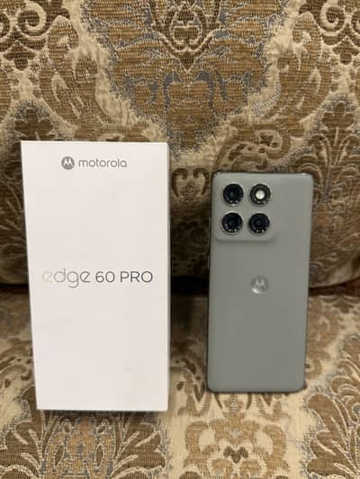 Motorola Edge 60 Pro 5G Dual Sim PANTONE Shadow Green 12+4GB RAM 512GB