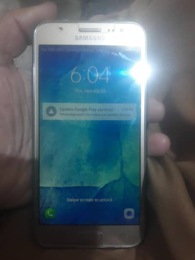 Samsung j5 pta approved lush pash condition