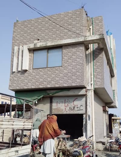 Commercial building for sale phasing park