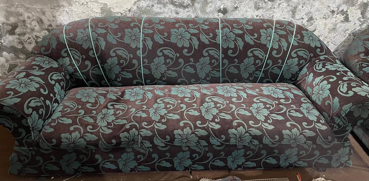 Sofa Set: 03010448188 1