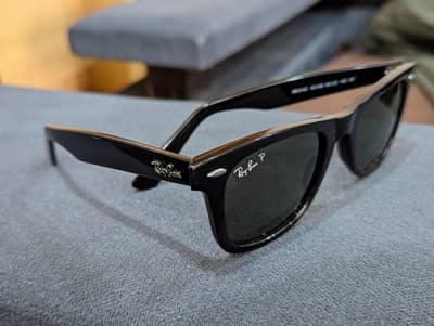 Original Rayban wayfarer polarized sunglasses RB2140 50:22 frame size