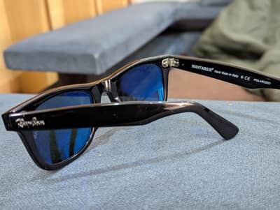 Original Rayban wayfarer polarized sunglasses RB2140 50:22 frame size