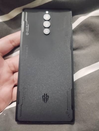 urgent sell redmajic 8 pro