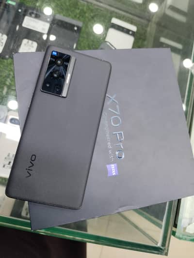 vivo x 70 pro