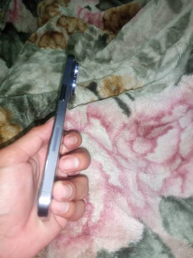 14pro max 256Gb (03398346846)