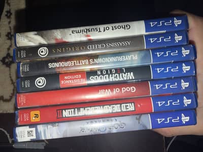 PlayStation 4 - Ps4 plus with 2 controllers and 7+ New Games