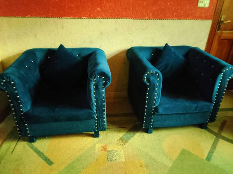 sofa sets available 0