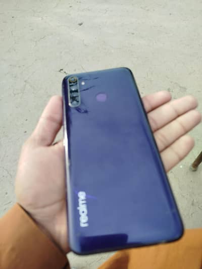 realme 5