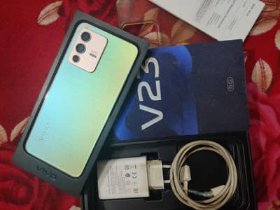 vivo v23 5G 12+8 GB  256GB