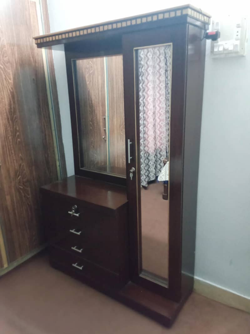 Bed set with Dressing table 3