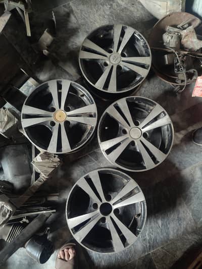 4 pieces alloy wheels 13 size 100 pcd