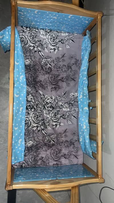 Baby cot 1 to 2 years