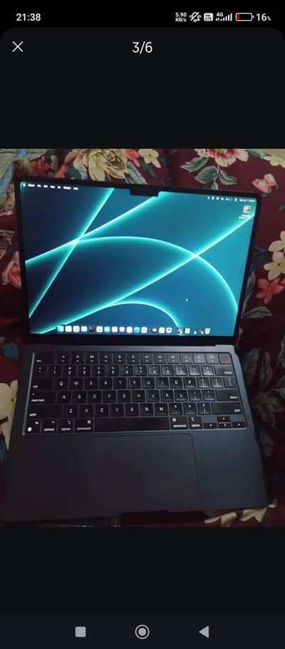 MacBook air M2 16/512