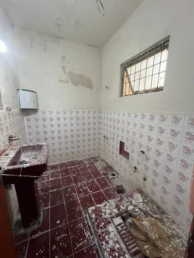 10 Marla Separate Gate Upper For Silent Office