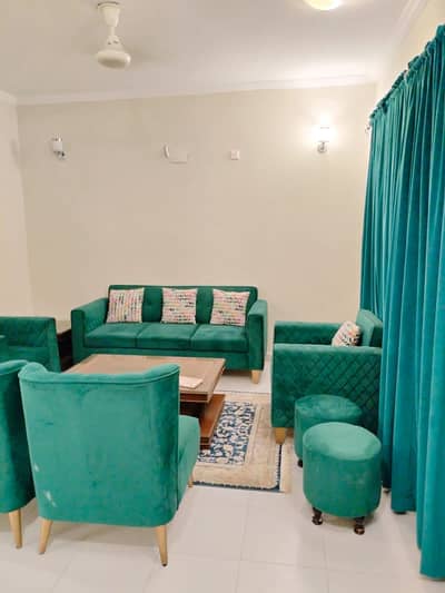 235sqyards 3Bedrooms luxury Villa available for Rent 03073151984