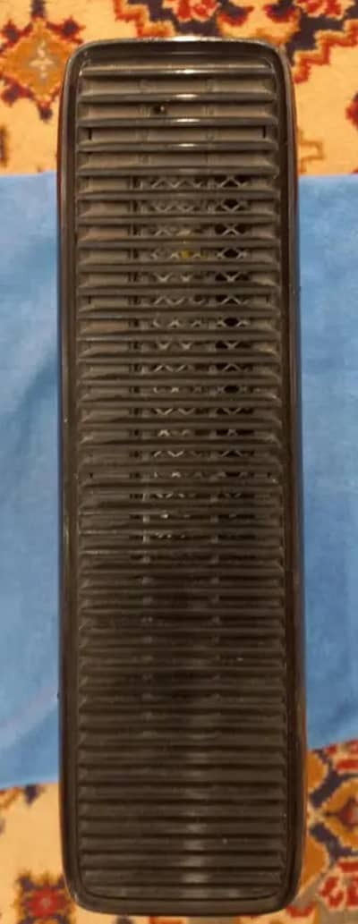 Xbox 360 slim 60 games installed 2 controller  smooth playing