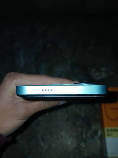 Tecno Spark Go 1 4/64, Magic Skin green