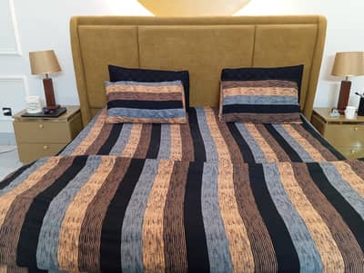 king size bed for sale just one month used