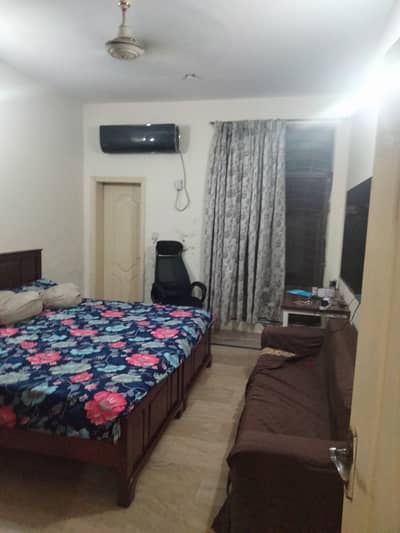 MIAN ESTATE OFFERS MARBLE FLOORING 10 MARLA SINGLE STORY 10 MARLA 3 BEDS 4 BATHS HOUSE AVAILABLE FOR RENT