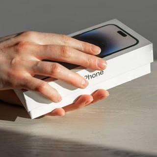 Mobile- Iphone 1