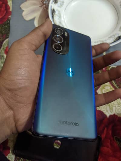 Motorola edge 30 pro