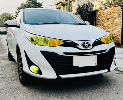 Toyota Yaris ATIV CVT 1.3