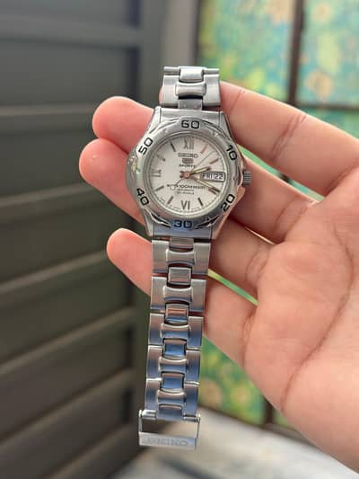 Seiko 5 Sports