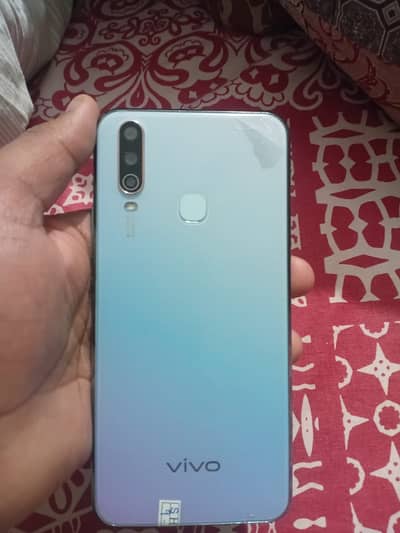 Vivo Y17