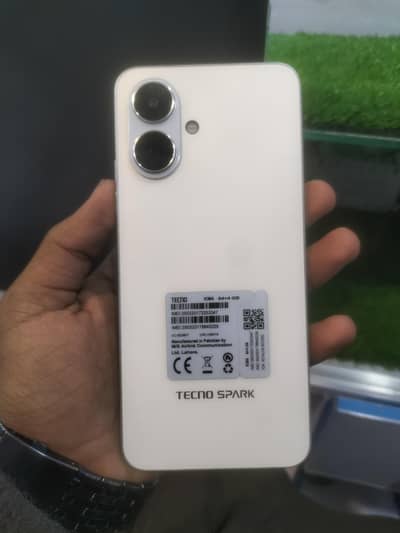 tecno spark go 2