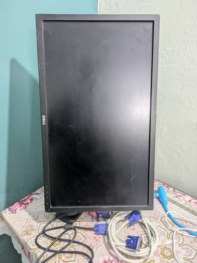 Dell 24-Inch LED Monitor – Excellent Condition