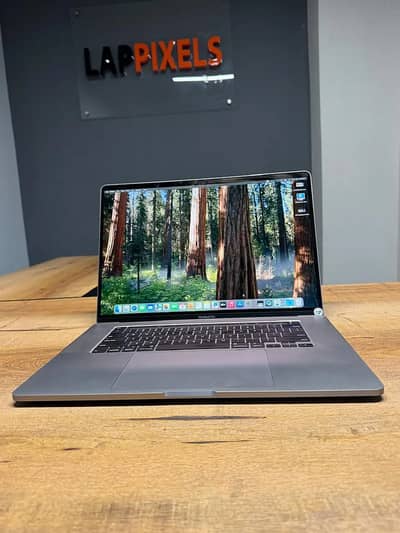 Apple MacBook Pro M2 Max, M2 Pro & M3 Pro | 32GB–18GB SSD 100%