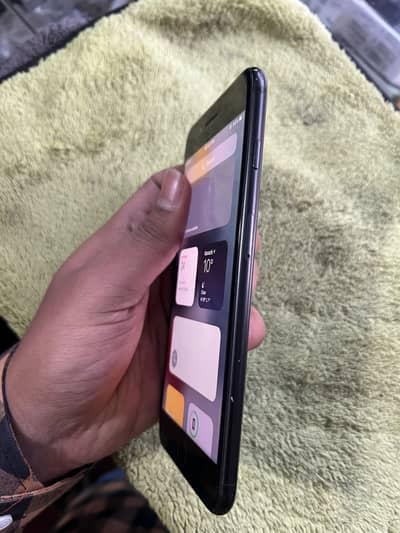 I phone 7 plus water pack batry health 83 256 gb seld haii