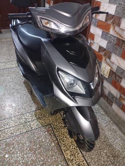 metro thrill 2025 in warranty 1200 watt moter neat and clean