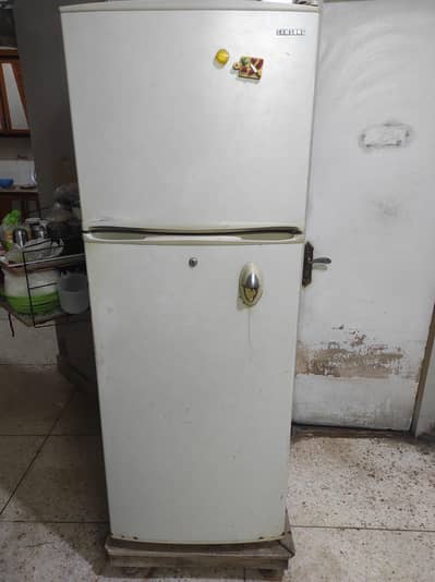 Samsung fridge / Samsung Refrigerator / Samsung RT 411 VB
