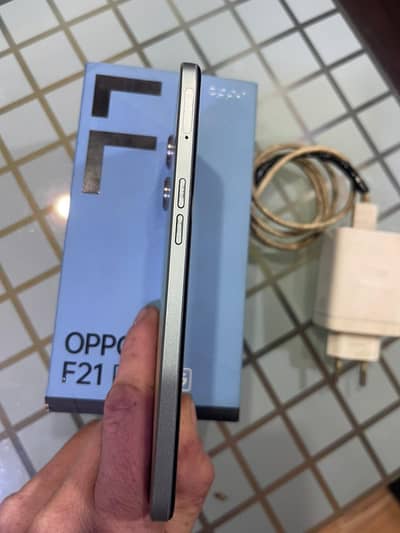 oppo f 21 pro 5 g no open no repear no dot no shade condition 10 by 9