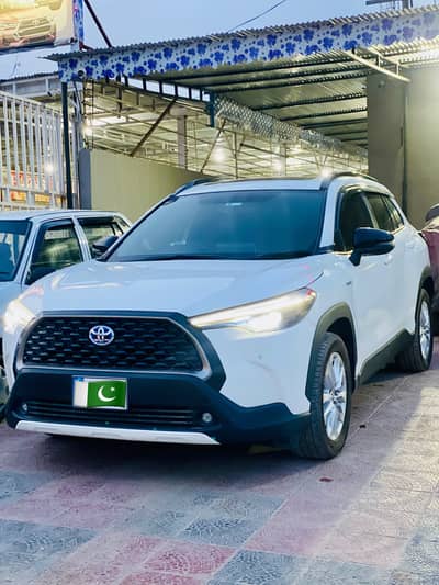 Toyota Cross Hybrid X