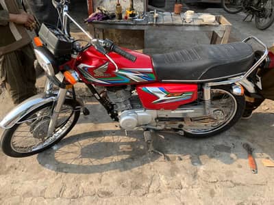 Honda CG 125 Model 2025 | 2026 | Bike 5501 KMs Contact 0310 - 4196692