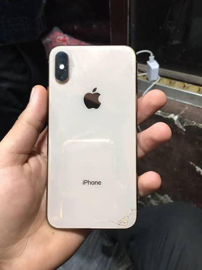 i Phone XS Used