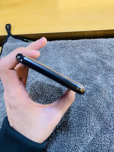 iPhone 11 Pro Max 512GB - PTA