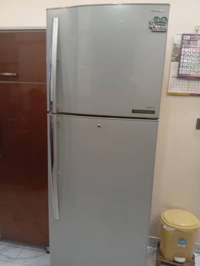 Used Toshiba Refrigerator for Sale – Excellent Working Condition