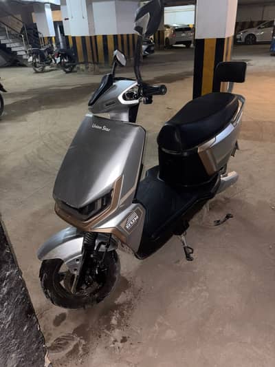 Union Star Electric Scooter 2025 – 1st Owner – Excellent Condition