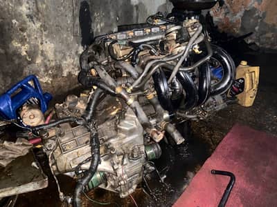 1.3 Vitz VVT-i engine