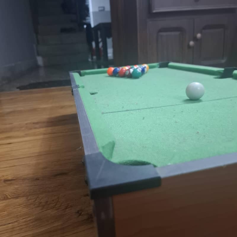 Snooker table 2