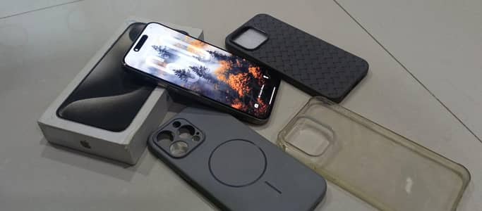 iPhone 15 pro max natural titanium 256gb