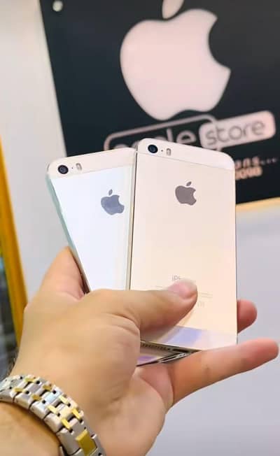 iPhone 5s 64GB for sale My Watsapp number 0301.35. 64.795